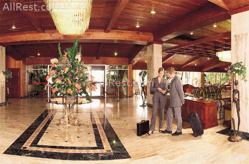 Dominican Fiesta Hotel 2